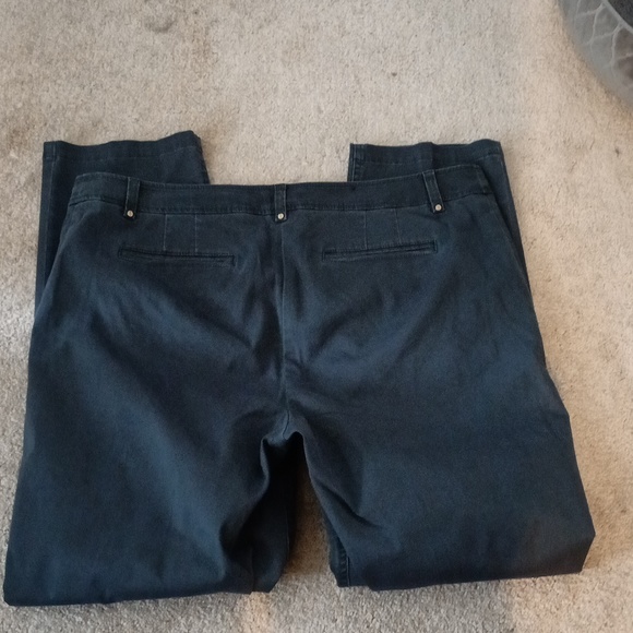 Jones New York Dark Grey Pants - Picture 2 of 7